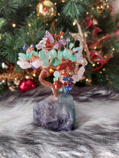 Arbre porte bonheur Chakras et socle en Fluorite